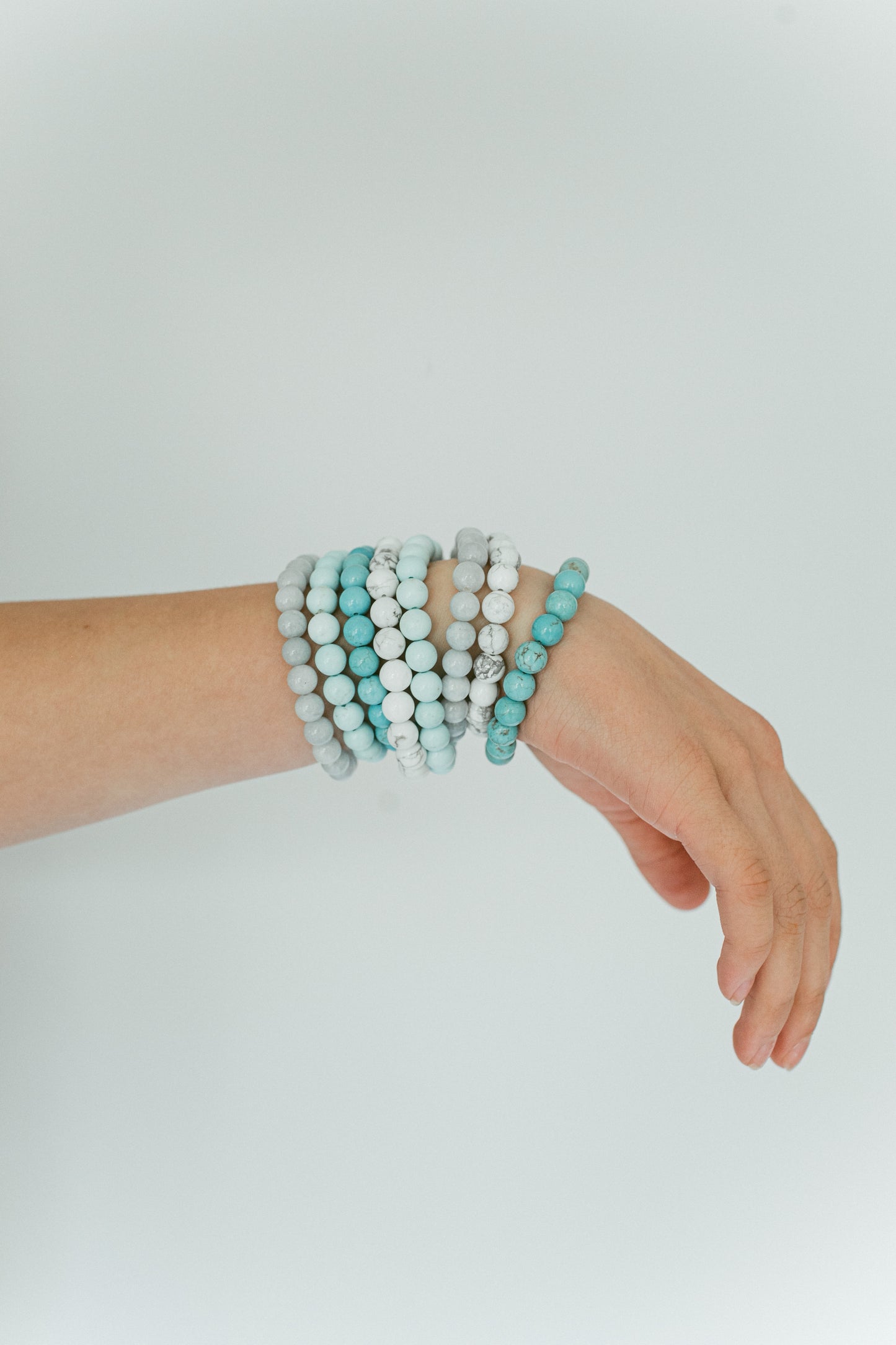 Polished Howlite Beaded Bracelet